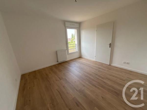 Maison à vendre  6 pièces - 125,55 m 2   MENNECY  - 91