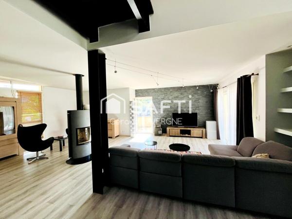 Maison d'architecte très bien situé