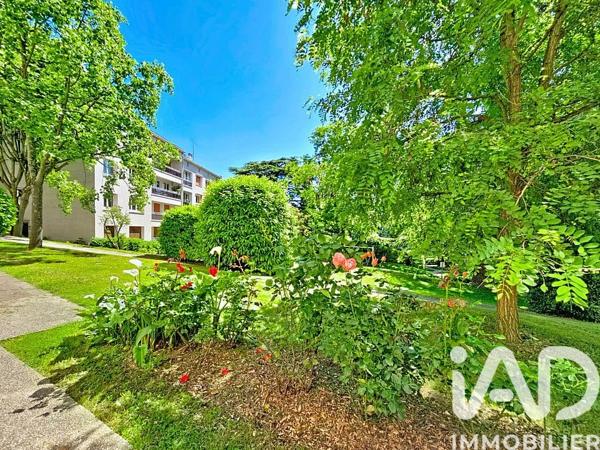 Appartement à vendre 4 pièces 78,71 m² Suresnes