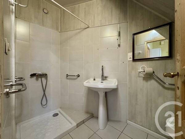 Maison à vendre  3 pièces - 72,36 m 2   LA CHATRE  - 36