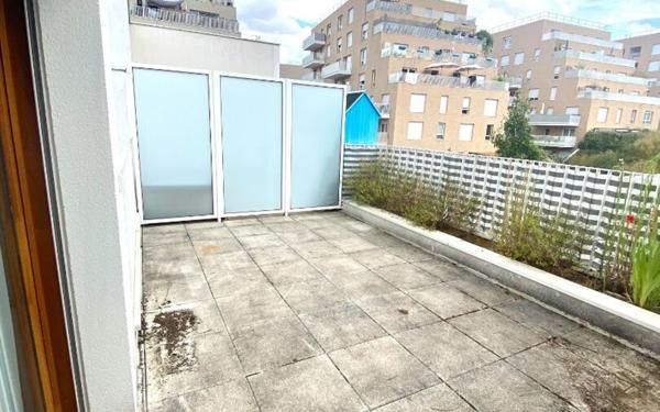 Maison à louer    4 pièces • 79,47 m2 Romainville