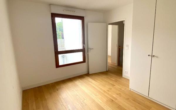 Maison à louer    4 pièces • 79,47 m2 Romainville