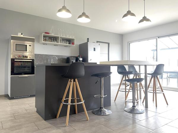 Maison à vendre  4 pièces - 90,73 m2 MEXIMIEUX - 01