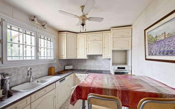 Maison à vendre    5 pièces •  Les Pennes-Mirabeau