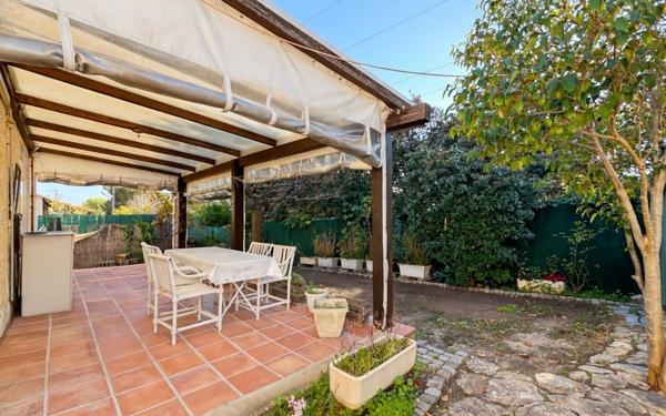 Maison à vendre    5 pièces •  Les Pennes-Mirabeau