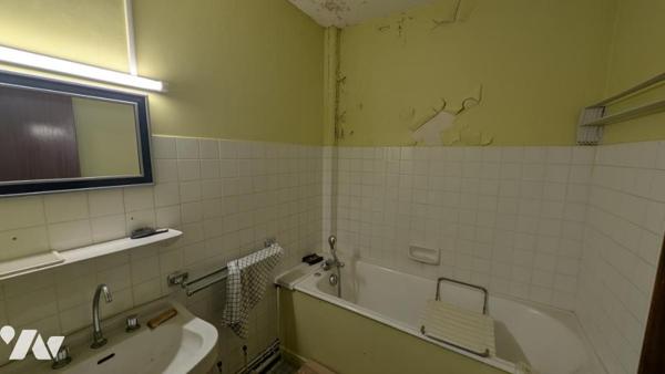 VICHY CENTRE résidence Standing avec ascenseur F2 de 56.52m² avec balcon