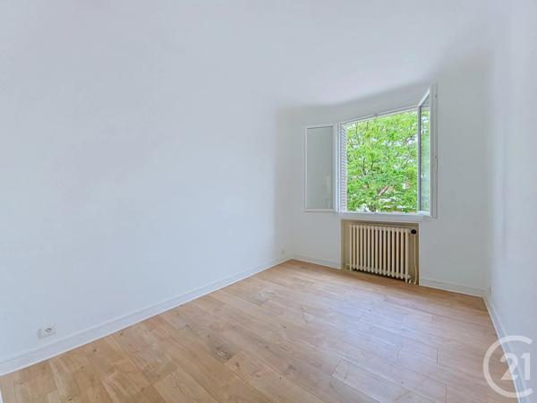 Appartement F4 à vendre  5 pièces - 81,28 m 2   COLOMBES  - 92