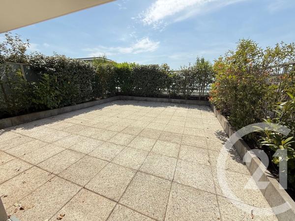 Appartement F4 à vendre  5 pièces - 81,28 m 2   COLOMBES  - 92