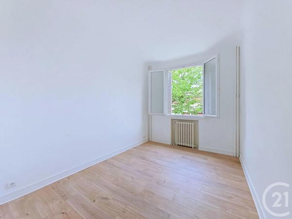 Appartement F4 à vendre  5 pièces - 81,28 m 2   COLOMBES  - 92