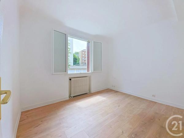 Appartement F4 à vendre  5 pièces - 81,28 m 2   COLOMBES  - 92