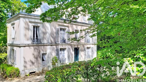Maison à vendre 11 pièces 203,89 m² Brunoy