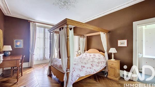 Maison à vendre 11 pièces 203,89 m² Brunoy