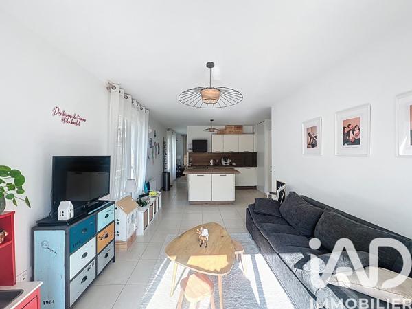 Appartement à vendre 4 pièces 74,4 m² Saint-Fargeau-Ponthierry