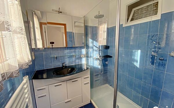 Maison à vendre    6 pièces • 119 m2 Caudan