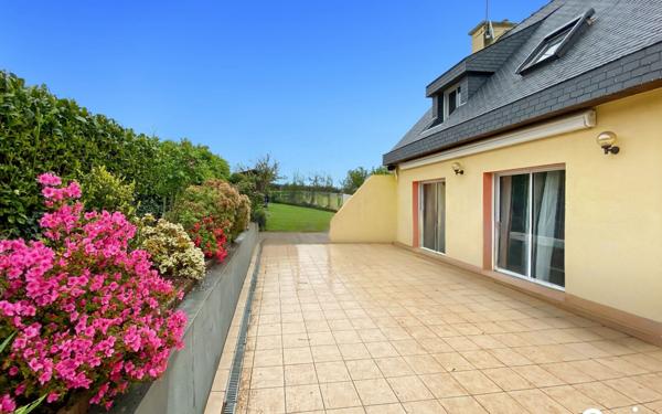 Maison à vendre    6 pièces • 119 m2 Caudan