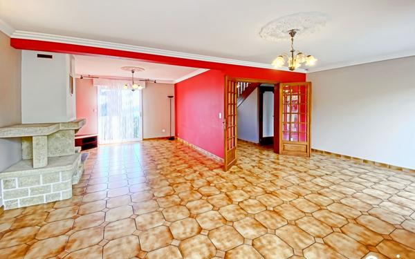 Maison à vendre    6 pièces • 119 m2 Caudan