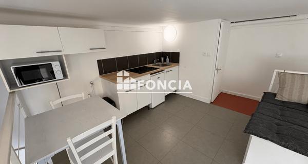 Location Studio meublé 29.66 m² - Le Havre 76600
