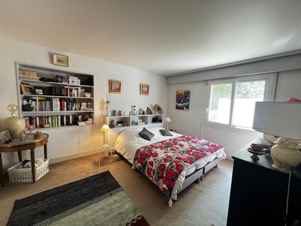 Ploemeur – L’Improbable & Qualitative Maison d’Architecte Plain-Pied (215m²) Sur Parc Arboré de 8000m²