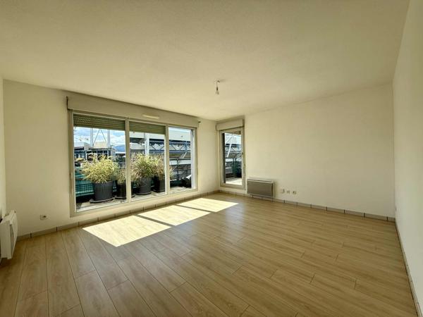 Appartement 3 pièce(s) 2 chambre(s) 70.7 m²
