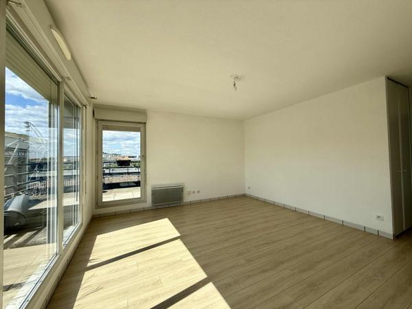 Appartement 3 pièce(s) 2 chambre(s) 70.7 m²