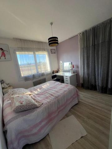 Maison Valence 5 pièce(s) 106 m2, piscine