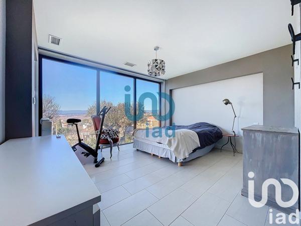 Maison d’architecte 5 pièces de 149 m² à Corneilhan (34490)