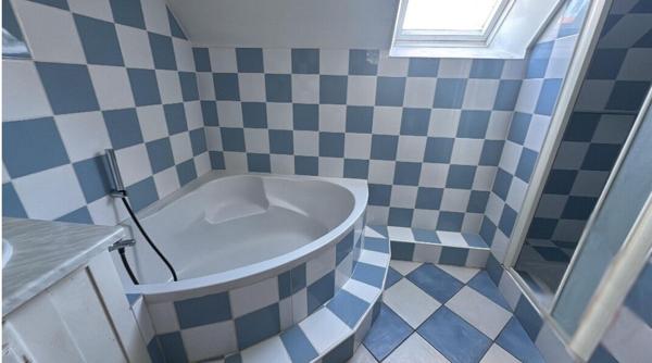 Maison Saint Etienne Sous Bailleul 4 pièce(s) 120 m2