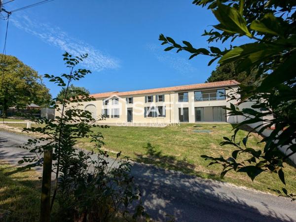 Sud Est Barbezieux Longère rénovée