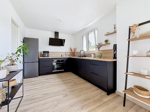 À louer à Bourgneuf-en-Mauges, découvrez cette maison récente de plain-pied de 80 m²