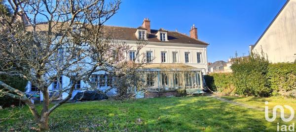 Maison 10 pièces de 422 m² à Épernon (28230)