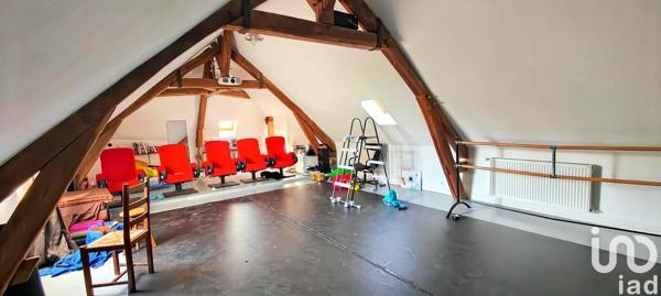 Maison 10 pièces de 422 m² à Épernon (28230)