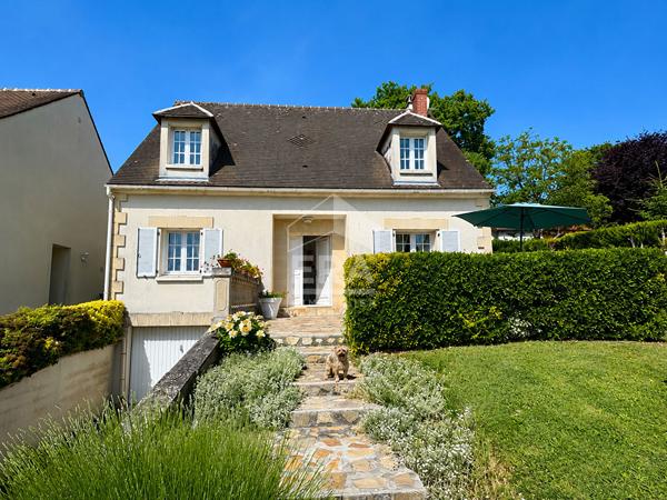 CHAUMONTEL  Maison familiale 147 m²  5 chambres   Vue panoramique plein Sud