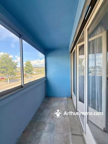 Vente                                                      Appartement
                        
                     3 pièces                      65 m2                     à Belfort