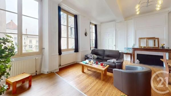 Appartement F3 à vendre  3 pièces - 95,69 m 2   DOLE  - 39