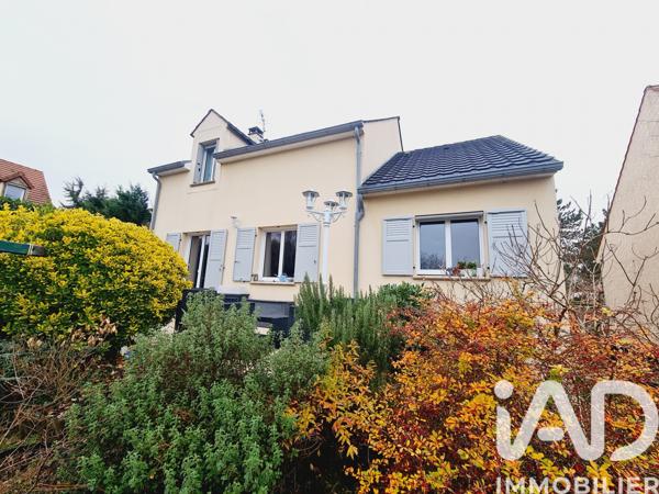 Maison à vendre 6 pièces 126 m² Sainte-Geneviève-des-Bois