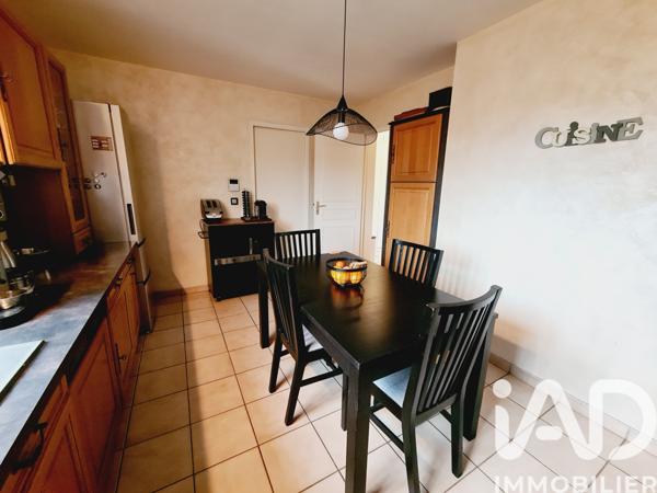 Maison à vendre 6 pièces 126 m² Sainte-Geneviève-des-Bois