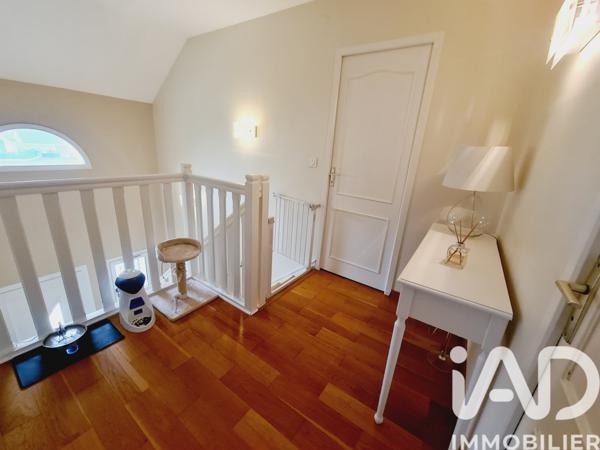 Maison à vendre 6 pièces 126 m² Sainte-Geneviève-des-Bois