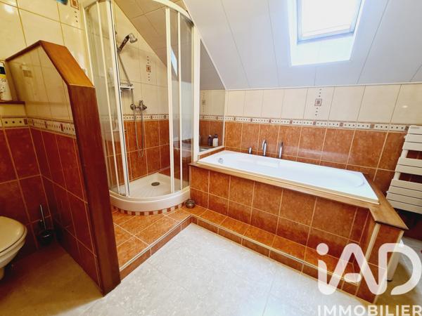 Maison à vendre 6 pièces 126 m² Sainte-Geneviève-des-Bois