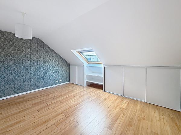 À vendre - Maison individuelle, 6 pièces située à SAINT AVERTIN (37550)