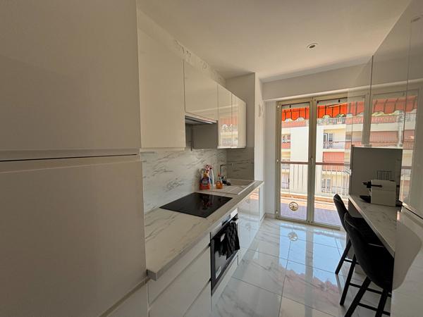 2 PIECES - RESIDENCE DE FRANCE