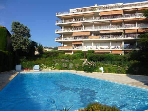 2 PIECES - RESIDENCE DE FRANCE