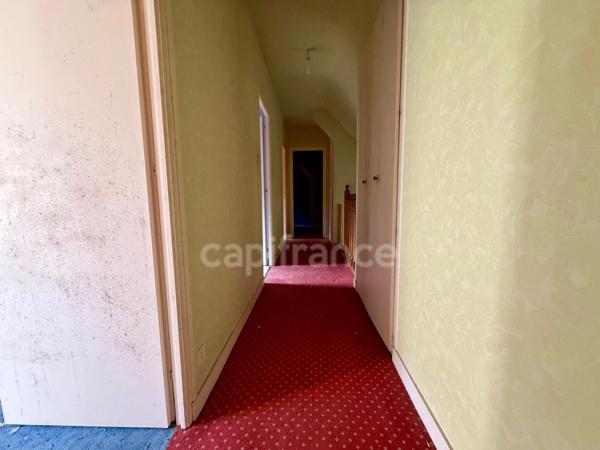 CONCARNEAU - Beuzec Conq - Maison 5 chambres - 1868 m² de terrain - A RENOVER