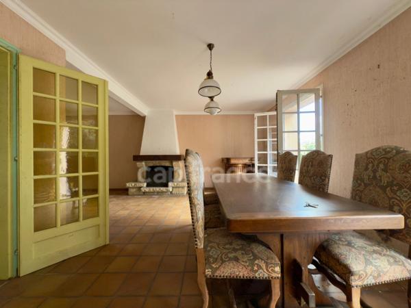 CONCARNEAU - Beuzec Conq - Maison 5 chambres - 1868 m² de terrain - A RENOVER