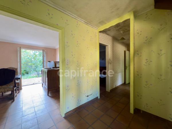 CONCARNEAU - Beuzec Conq - Maison 5 chambres - 1868 m² de terrain - A RENOVER