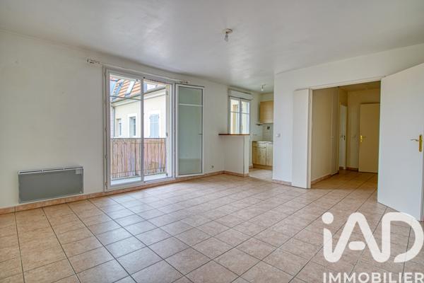 Location appartement 2 pièces 44 m² Aubergenville
