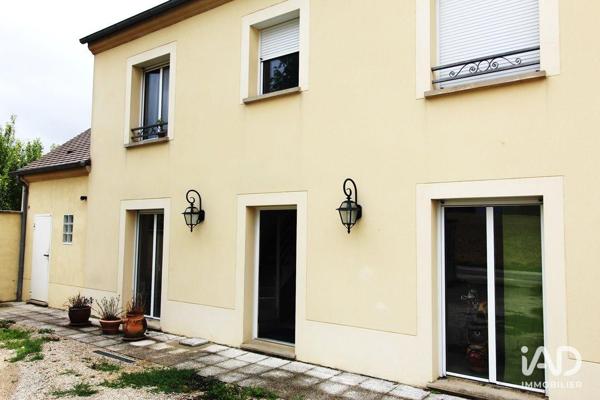 Location appartement 1 pièce 19 m² Dammartin-sur-Tigeaux