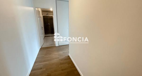 Location Studio 31.15 m² - Vanves 92170