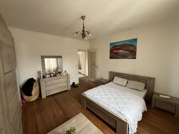 Maison à vendre 145 800 € Saint-Jean-d'Angély 6 p 144 m² DPE G