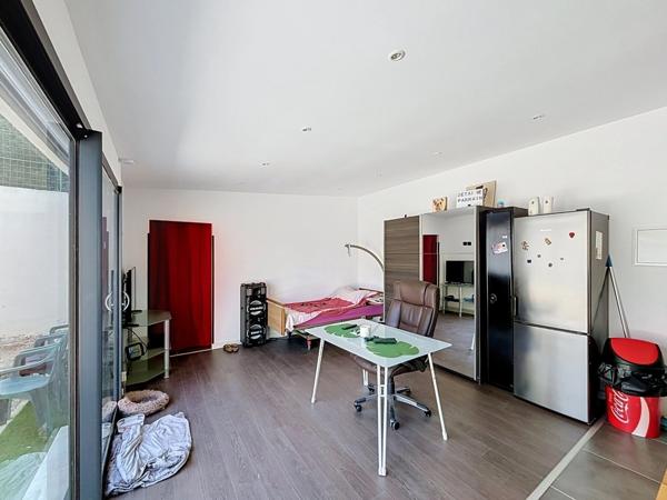 MARSEILLE 13ᵉ – PROPRIÉTÉ DE 167 M² – 4 LOGEMENTS INDÉPENDANTS – PISCINE – 2 GARAGES -DPE A