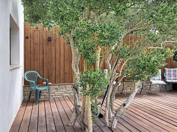 MARSEILLE 13ᵉ – PROPRIÉTÉ DE 167 M² – 4 LOGEMENTS INDÉPENDANTS – PISCINE – 2 GARAGES -DPE A